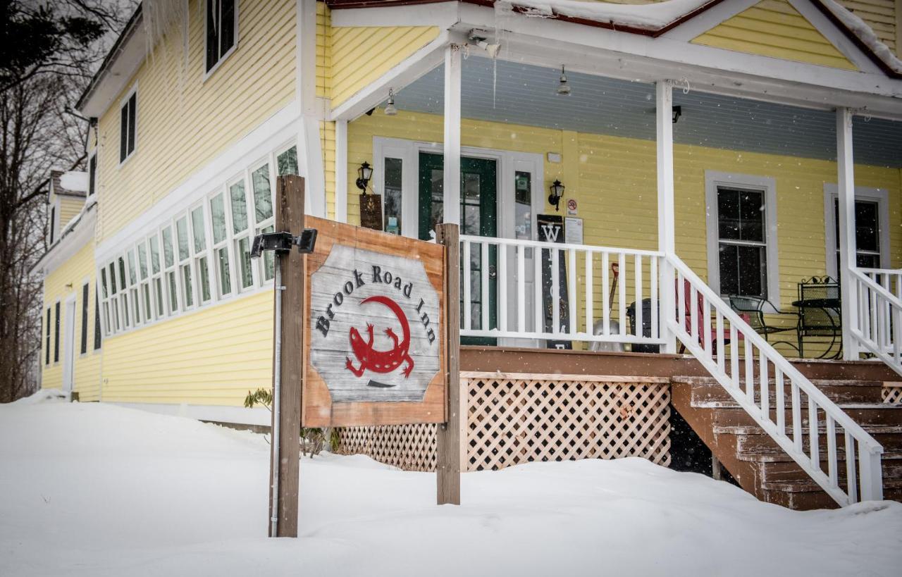 Brook Road Inn Goshen Exterior foto